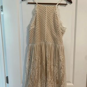 White Lace Francesca’s Dress